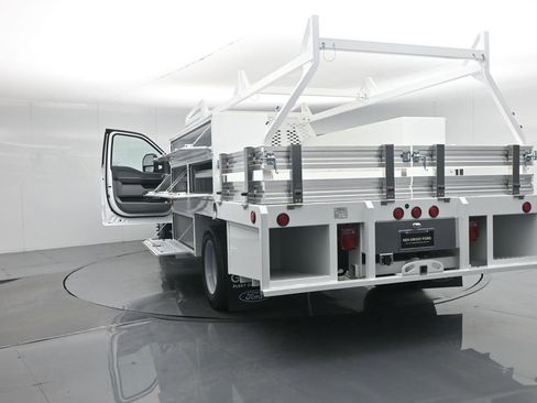 New 2025 Ford F550 2WD Regular Cab Super Duty image 36