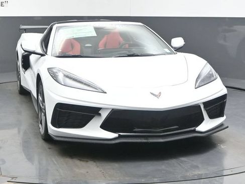 New 2027 Chevrolet Corvette Stingray Coupe w/ 1LT RWD image 32