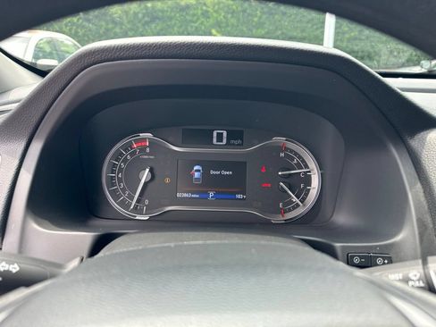 Used 2023 Honda Ridgeline Sport image 32