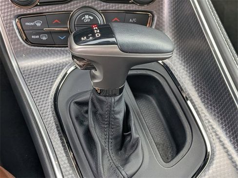 Used 2016 Dodge Challenger SRT Hellcat image 18