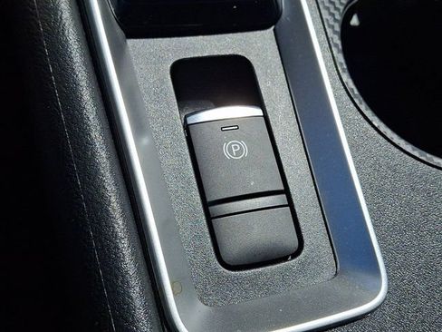 Used 2025 Nissan Altima 2.5 SV AWD/4WD image 30