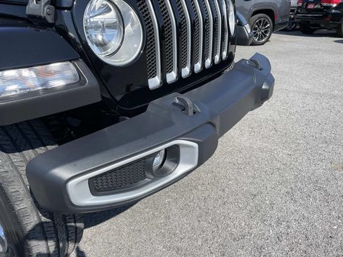 Used 2022 Jeep Wrangler Unlimited Sahara w/ Safety Group AWD/4WD image 34