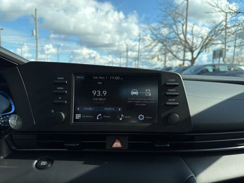 New 2025 Hyundai Elantra Sport image 19