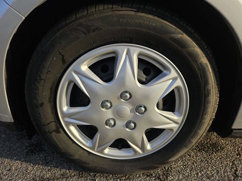 Used 2014 Ford Focus S image 16