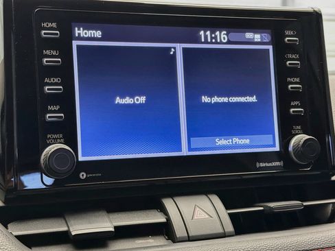 Used 2021 Toyota RAV4 SE w/ Weather & Moonroof Package AWD/4WD image 9