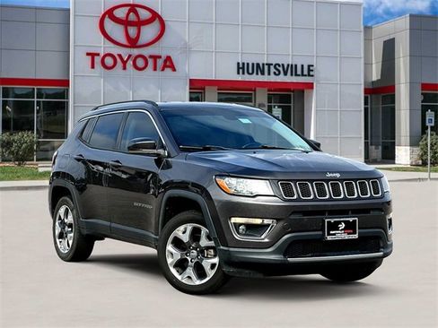 Used 2019 Jeep Compass Limited image 1