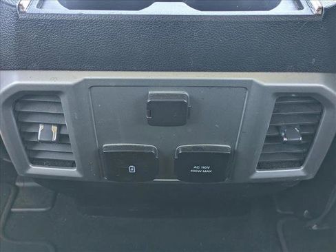 Used 2020 Ford F250 Lariat w/ Lariat Value Package image 19