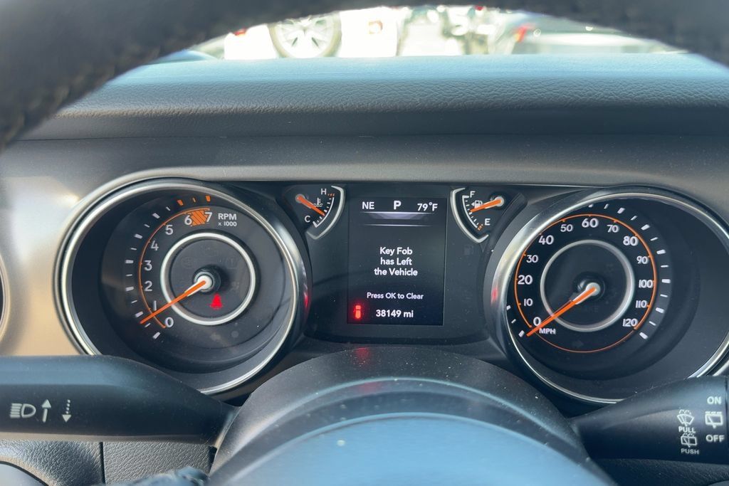 Used 2023 Jeep Wrangler Sport AWD/4WD image 16