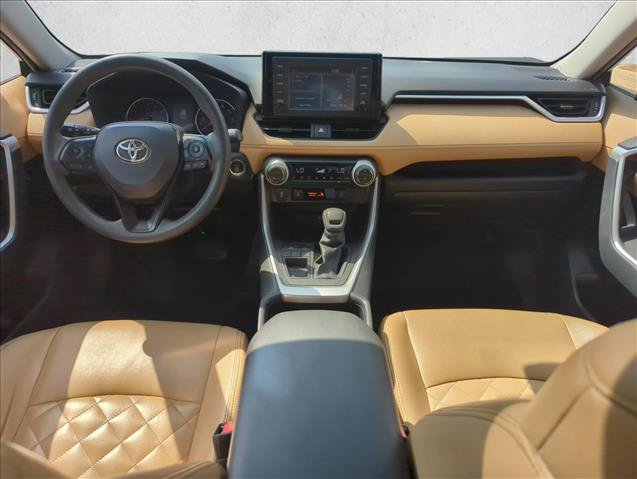 Used 2019 Toyota RAV4 XLE w/ Convenience Package FWD image 25