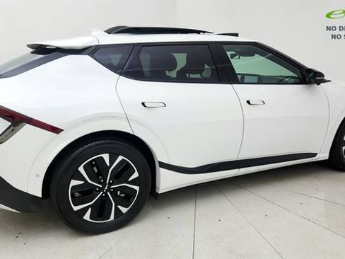 Used 2023 Kia EV6 GT-Line w/ GT-Line Suede Seat Package RWD image 26