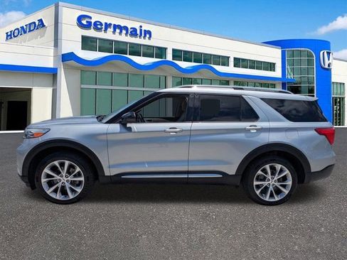 Used 2021 Ford Explorer Platinum w/ Equipment Group 601A AWD/4WD image 8