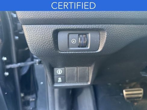 Used 2023 Honda Civic Sport image 9
