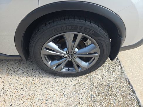Certified 2023 Nissan Murano Platinum w/ Cargo Package AWD/4WD image 12