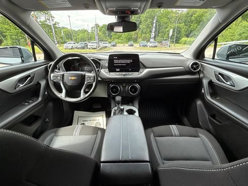 Used 2024 Chevrolet Blazer LT w/ Convenience Package AWD/4WD image 12