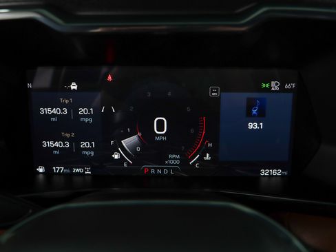 Used 2024 GMC Canyon AT4 w/ AT4 Premium Package AWD/4WD image 15