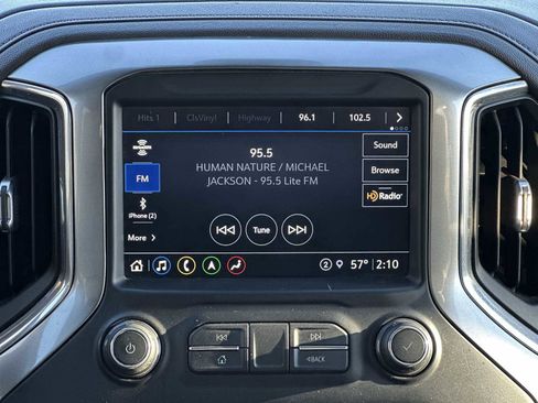 Used 2021 Chevrolet Silverado 3500 LTZ w/ LTZ Convenience Package image 12