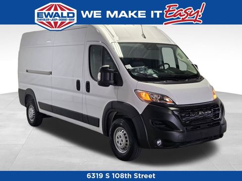 New 2026 RAM ProMaster 2500 w/ Convenience Group FWD image 1