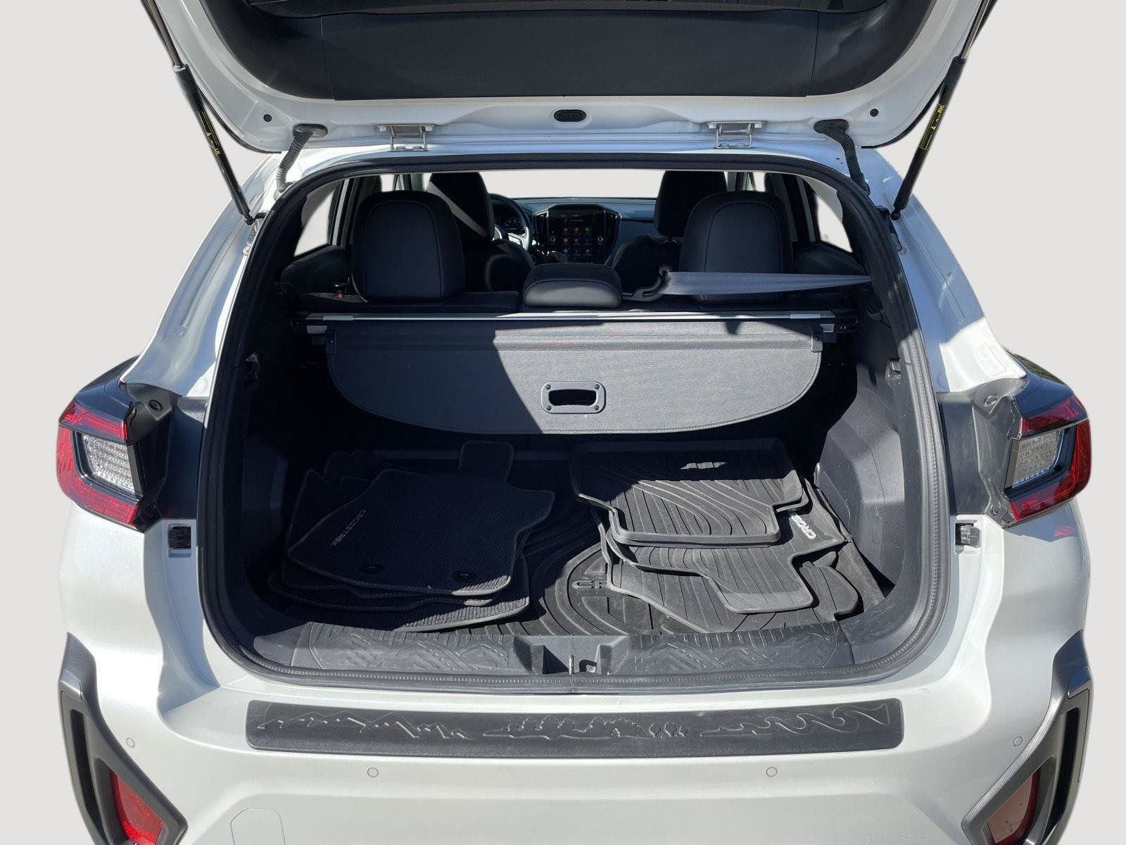 Certified 2025 Subaru Crosstrek 2.5i Limited w/ Crosstrek Mirror Package AWD/4WD image 6