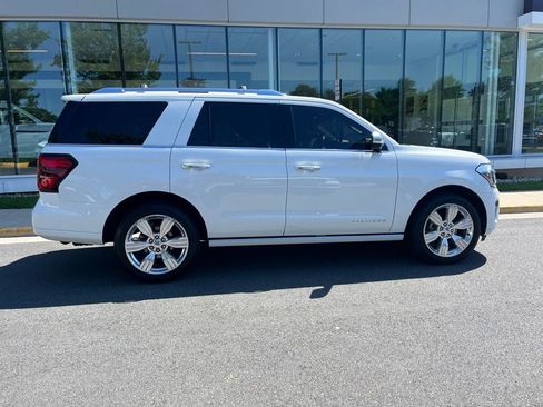 Used 2023 Ford Expedition Platinum AWD/4WD image 10