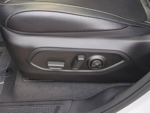 Used 2023 Jeep Grand Cherokee 4xe w/ Luxury Tech Group II image 21