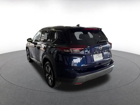 Used 2025 Kia Soul LX w/ LX Technology Package FWD image 11