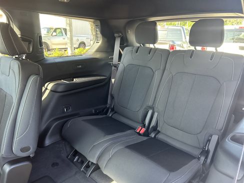 New 2026 Jeep Grand Cherokee L Laredo RWD image 53