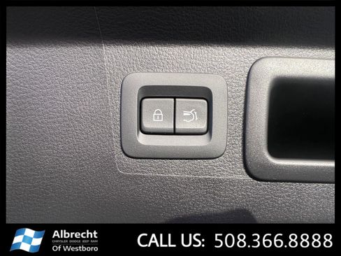 Used 2023 MAZDA CX-50 AWD 2.5 Turbo w/ Weather Package image 16