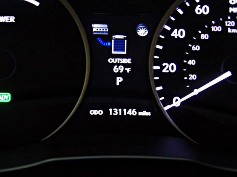 Used 2014 Lexus ES 300h w/ Luxury Package w/Bamboo Trim FWD image 14