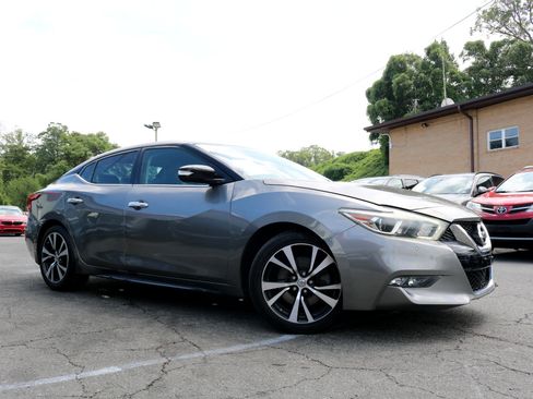 Used 2017 Nissan Maxima 3.5 SV image 5