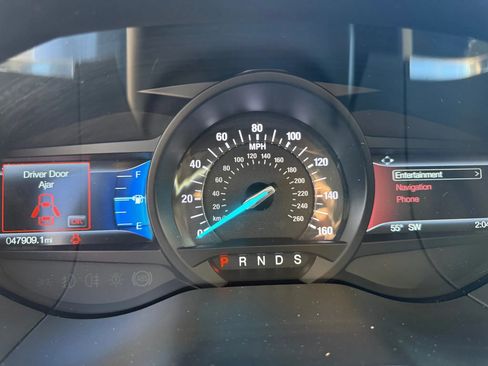Used 2019 Ford Edge Titanium w/ Equipment Group 301A AWD/4WD image 12