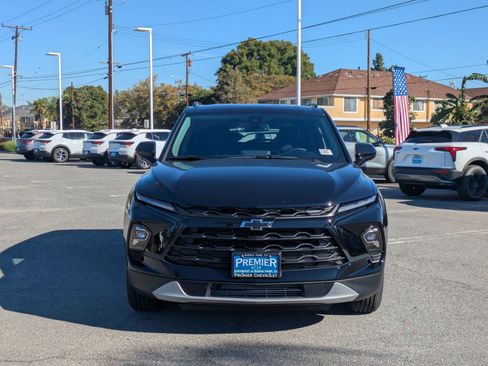 New 2026 Chevrolet Blazer LT image 8