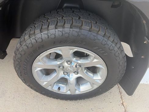 Used 2013 RAM 1500 Laramie w/ Convenience Group AWD/4WD image 24