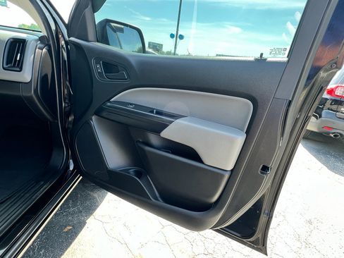 Used 2020 Chevrolet Colorado W/T w/ WT Convenience Package image 21