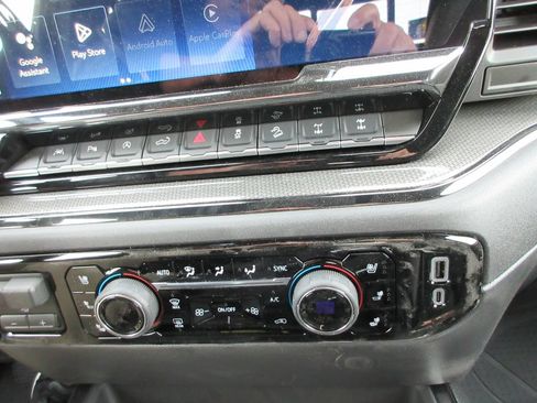 New 2026 Chevrolet Silverado 1500 ZR2 w/ LPO, Dark Essentials Package AWD/4WD image 36
