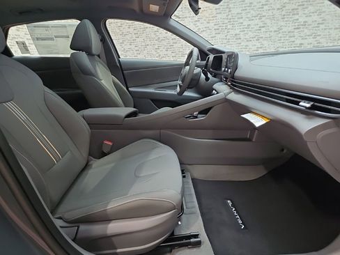 New 2026 Hyundai Elantra SEL Sport Premium FWD image 8