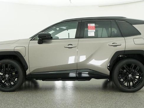 New 2026 Toyota RAV4 XSE AWD/4WD image 3