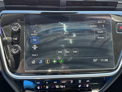 Used 2023 Chevrolet Bolt EUV LT w/ Convenience Package image 10