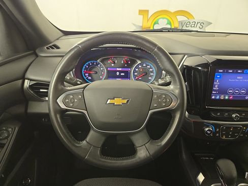 Used 2022 Chevrolet Traverse LT AWD/4WD image 15
