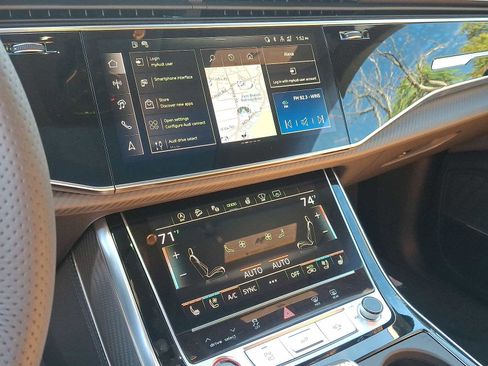 New 2026 Audi RS Q8 performance image 14