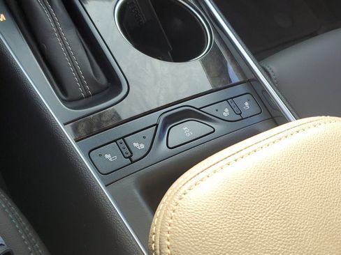 Used 2014 Chevrolet Impala LT w/ Premium Seating Package FWD image 31