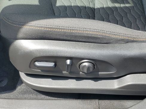 Certified 2021 Chevrolet Equinox LT AWD/4WD image 6