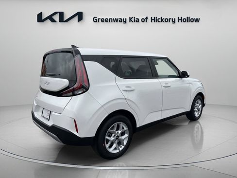 New 2025 Kia Soul LX image 7