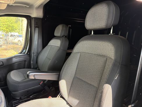 Used 2026 RAM ProMaster 3500 w/ Quick Order Package 22G SLT FWD image 16