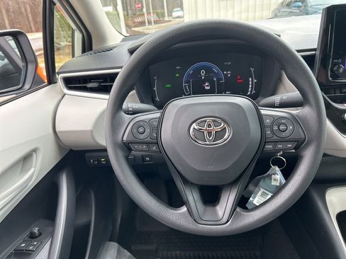 New 2026 Toyota Corolla LE image 12