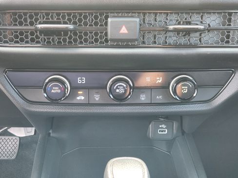 Certified 2025 Honda HR-V LX image 20