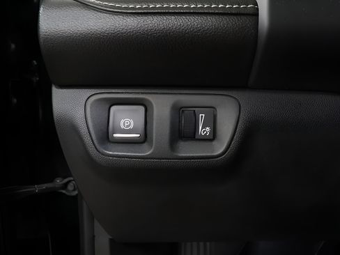 Used 2019 GMC Acadia SLT w/ LPO, Floor Liner Package FWD image 18