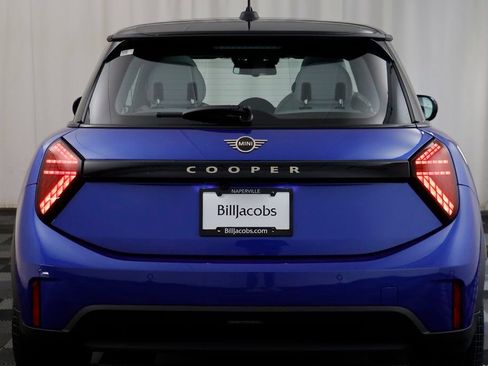 New 2026 MINI Cooper 2-Door Hardtop FWD image 15