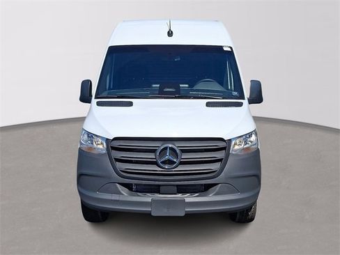 New 2025 Mercedes-Benz Sprinter 2500 image 2