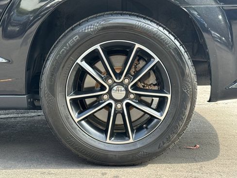 Used 2017 Dodge Grand Caravan GT FWD image 27