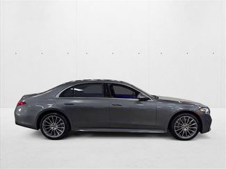 New 2025 Mercedes-Benz S 580 4MATIC Sedan video 4